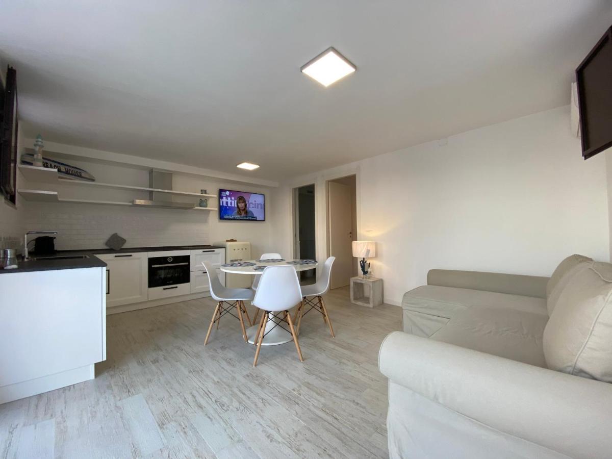 Beach House Tanaunella Exterior foto